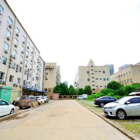 Jinjiang Inn Wuhan Optics Valley Avenue Gaoxiner Road Dış mekan fotoğraf